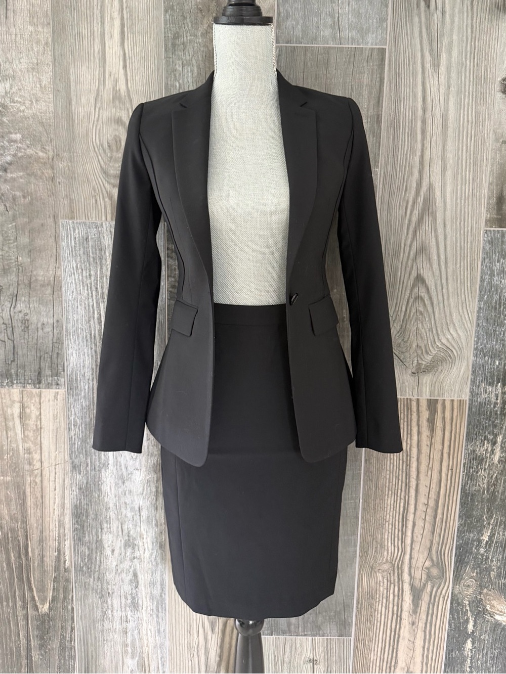 Reiss Elia 2-Piece Black Wool Blend Tailored Blazer & Pencil Skirt